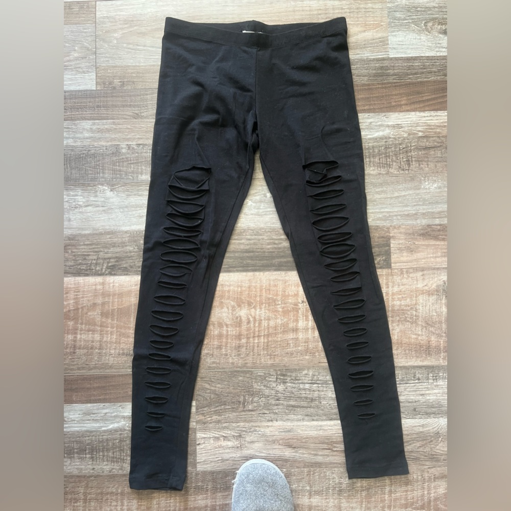 Ripped Leggings
